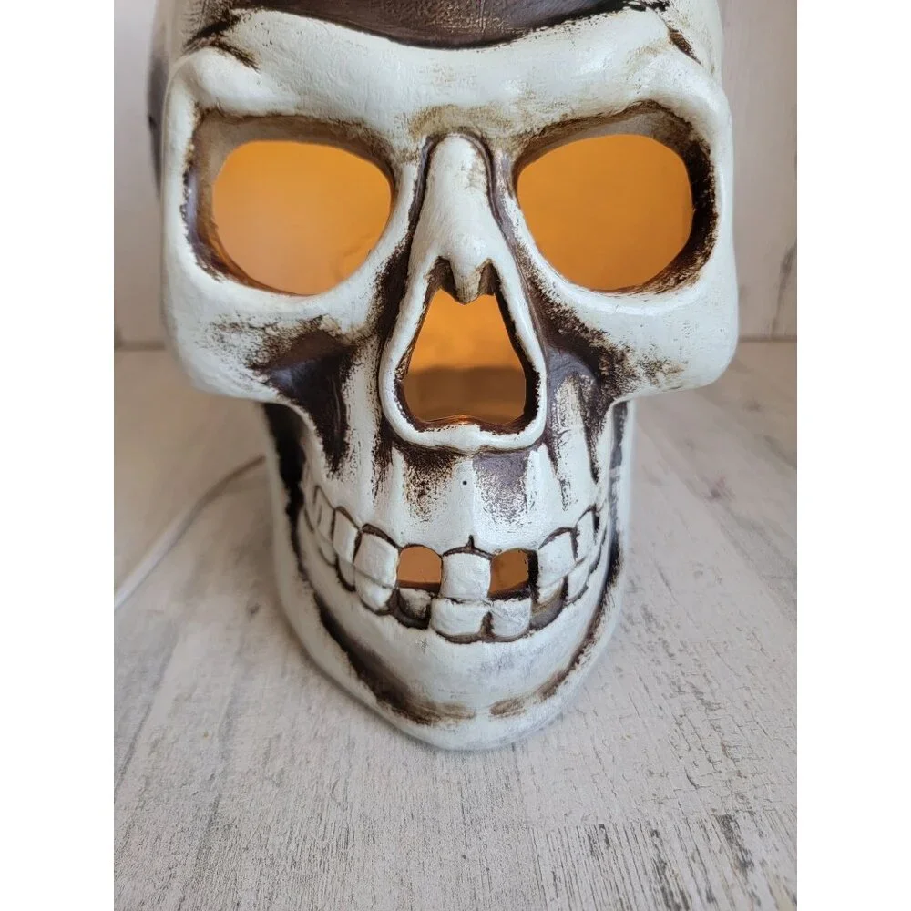 Blow‎ mold skull head Halloween prop decor light up unique skeleton